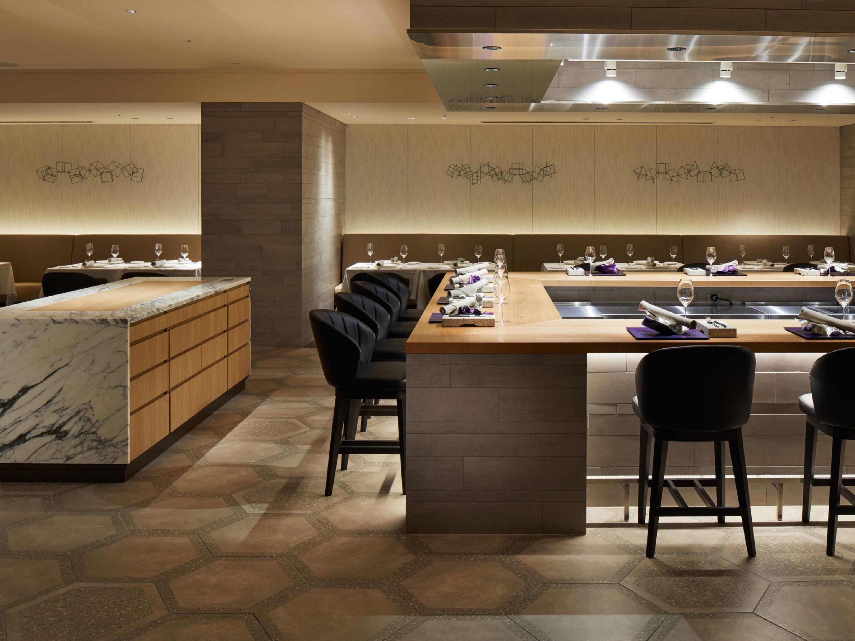 เดอะ เทาแซนด์ เกียวโต Hotel ภายนอก รูปภาพ Interior of the restaurant